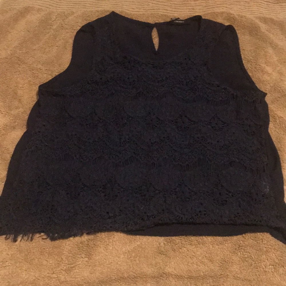Used shirt perfect for any occasion.